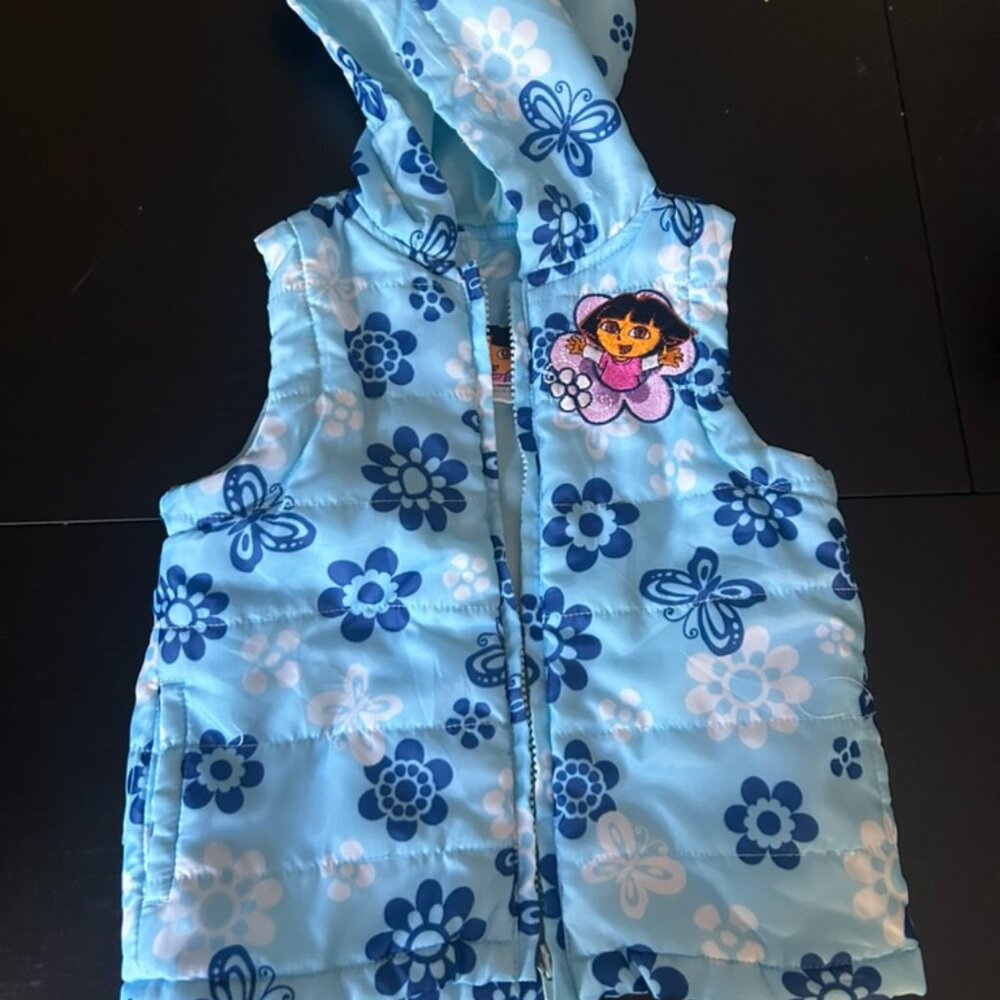 🌸🗺️ Dora the Explorer Puff Vest with Hood – Size 3T 🗺️🌸